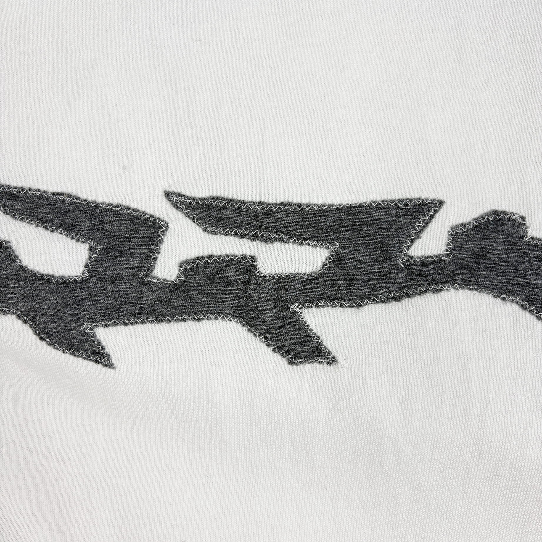 SEWN GREY LOGO TEE